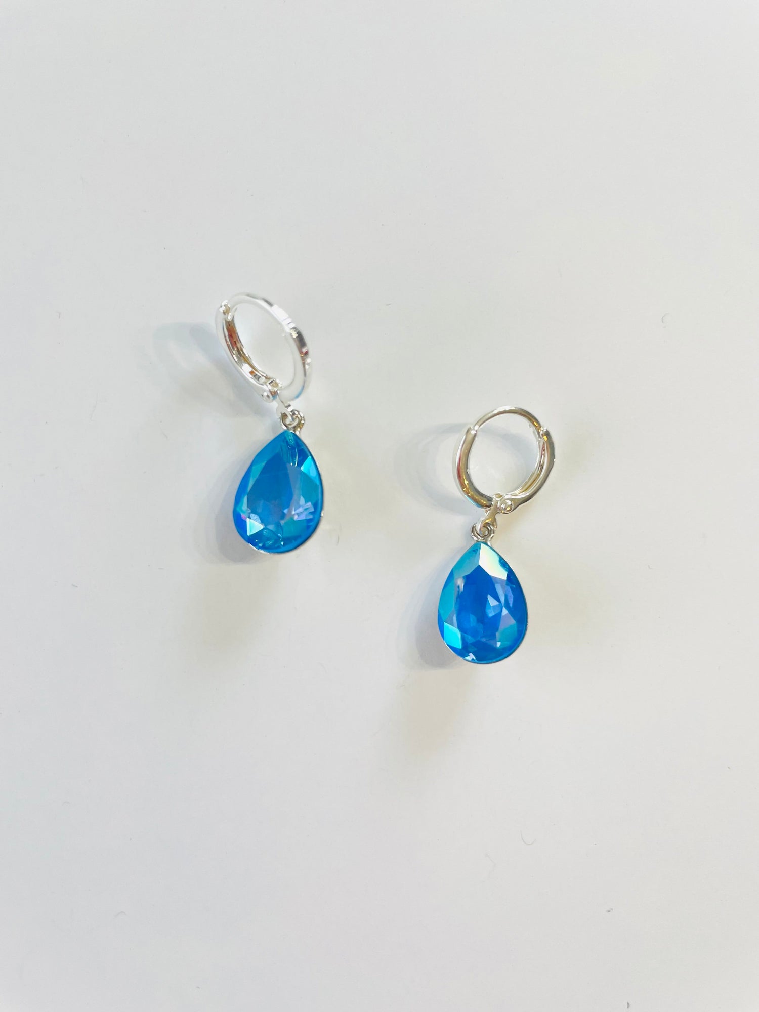 Small Teardrop Earrings in Ultra Blue Lacquer AB