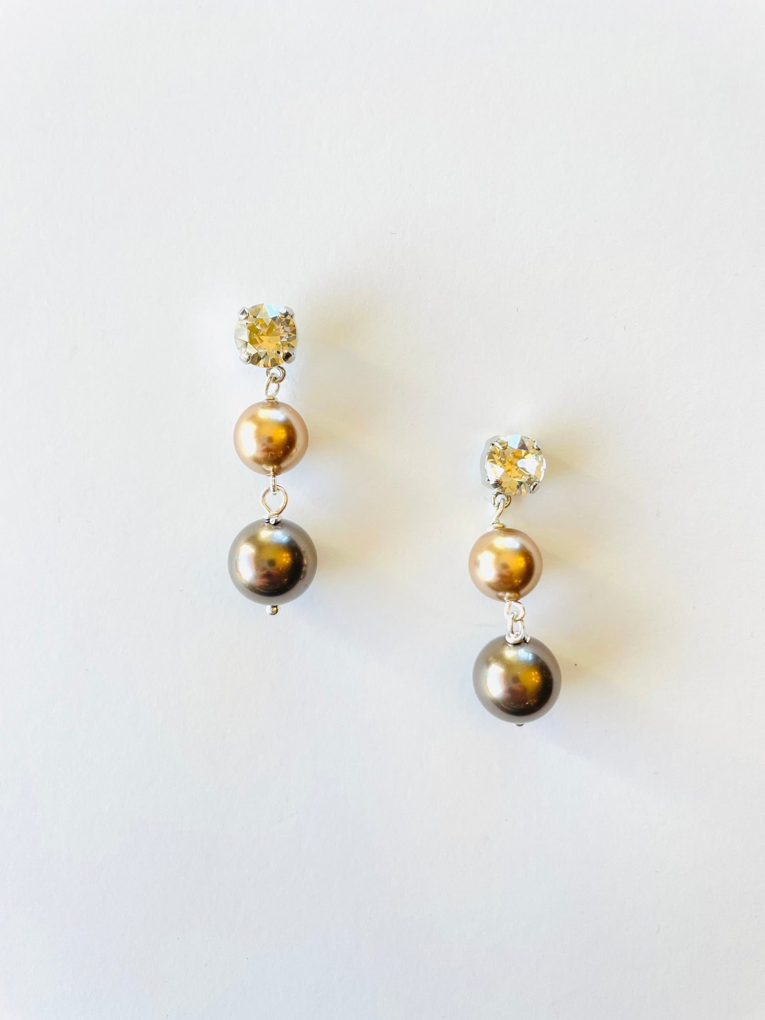 Nice & Neutral Earrings