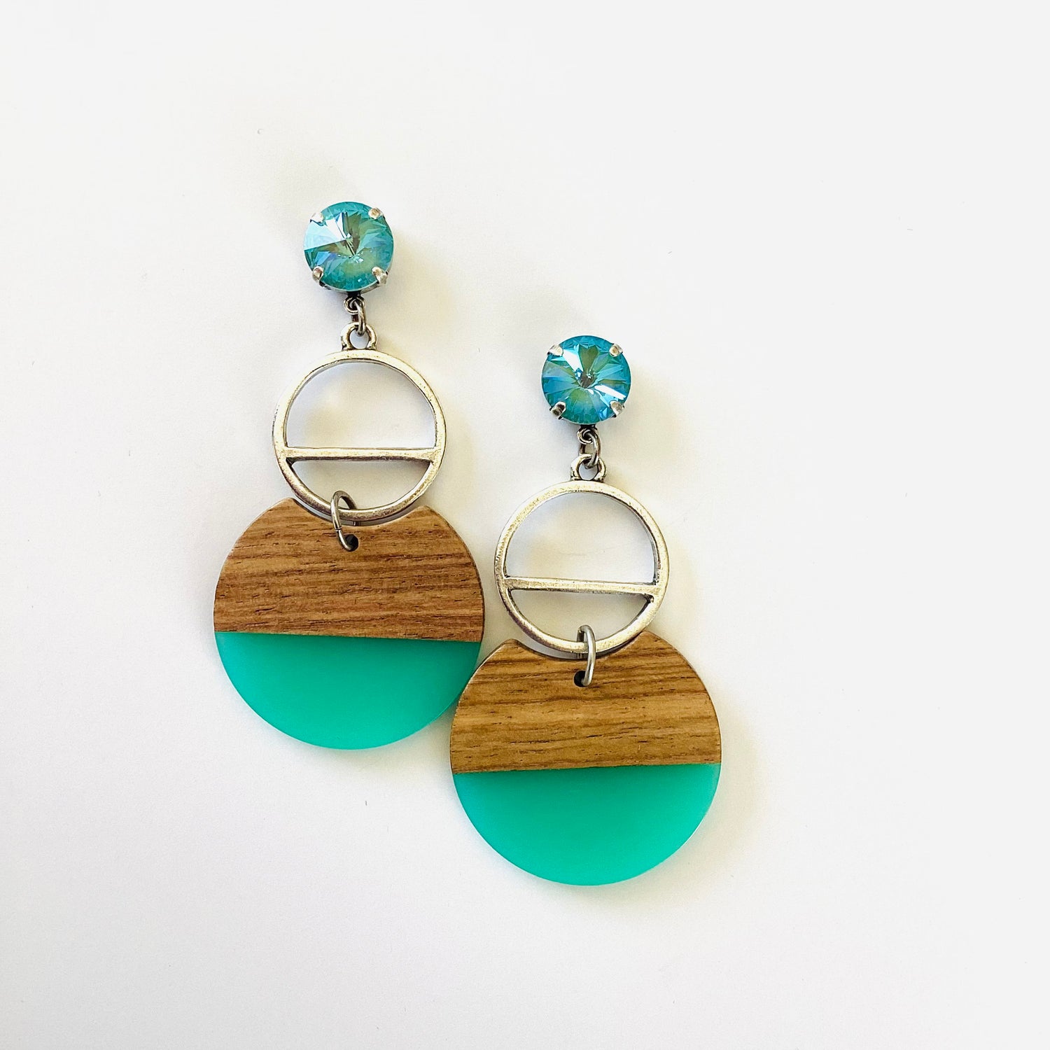 Wooden Minty Horizon Earrings