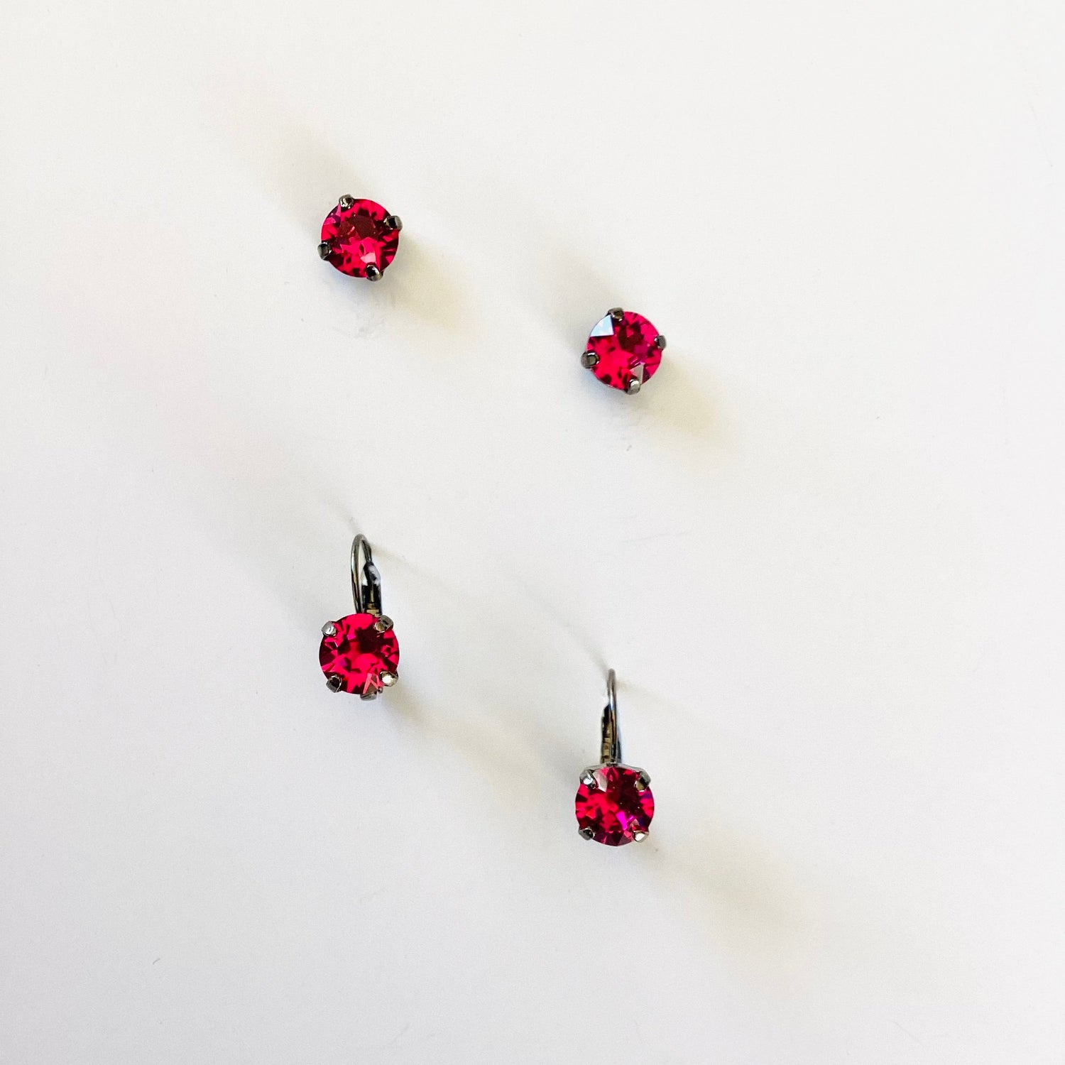 8mm Drop OR Post in Fuchsia {Black Metal}