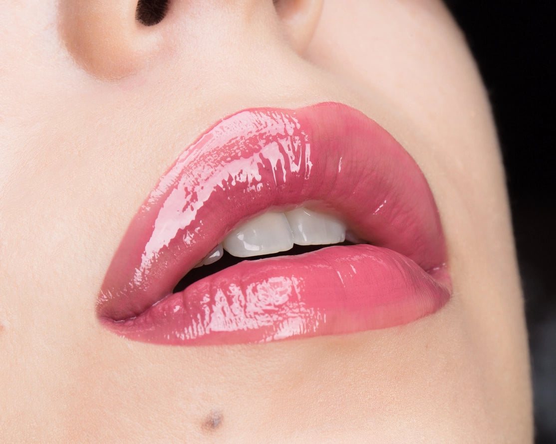 MOIRA Gloss Affair Lips - KaraMarie