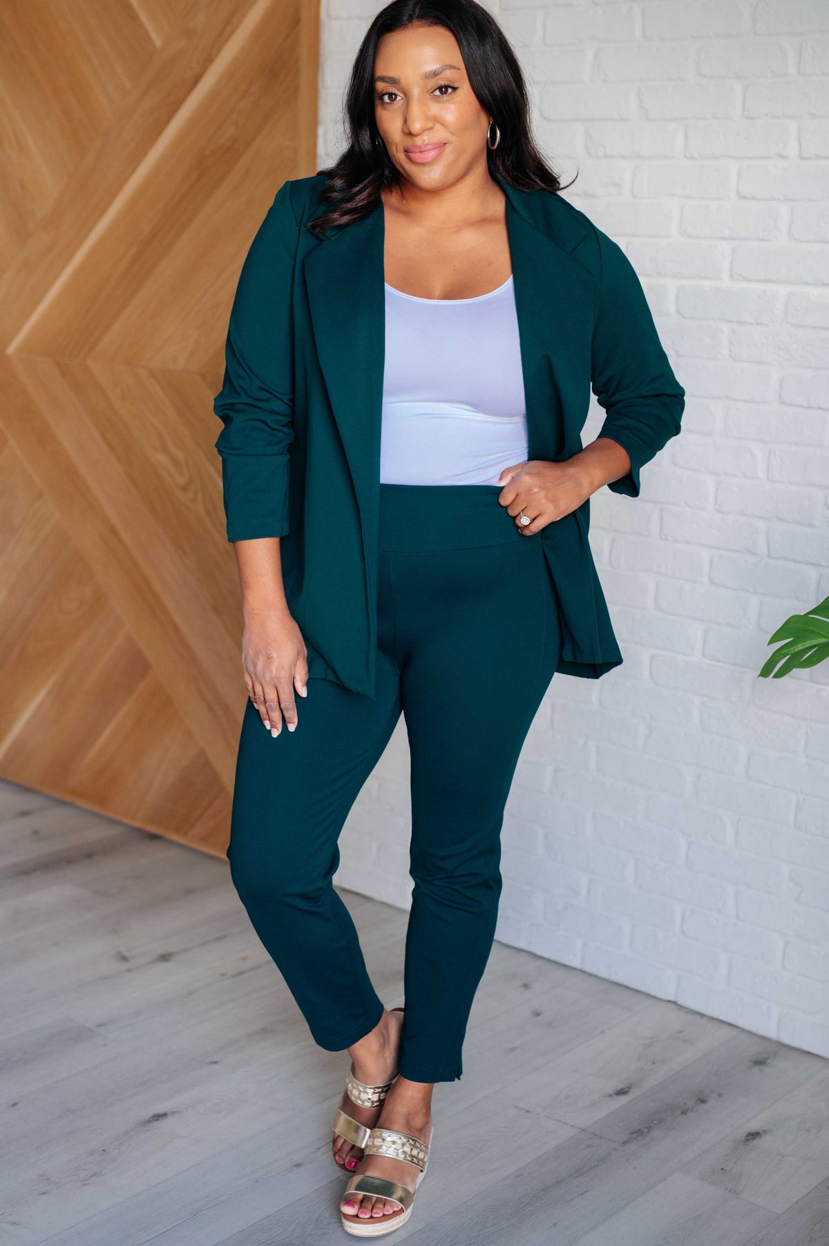 Magic Ankle Crop Skinny Pants in Hunter Green - KaraMarie