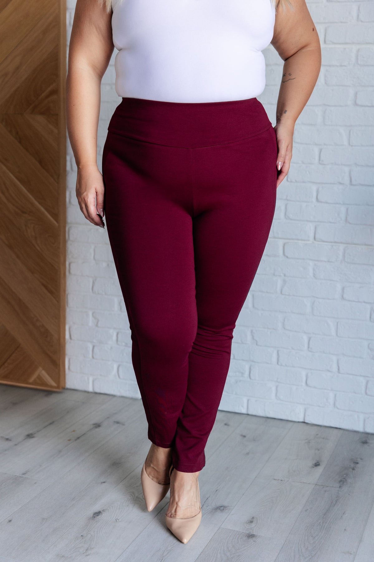 Magic Skinny 28" Pants in Wine - KaraMarie