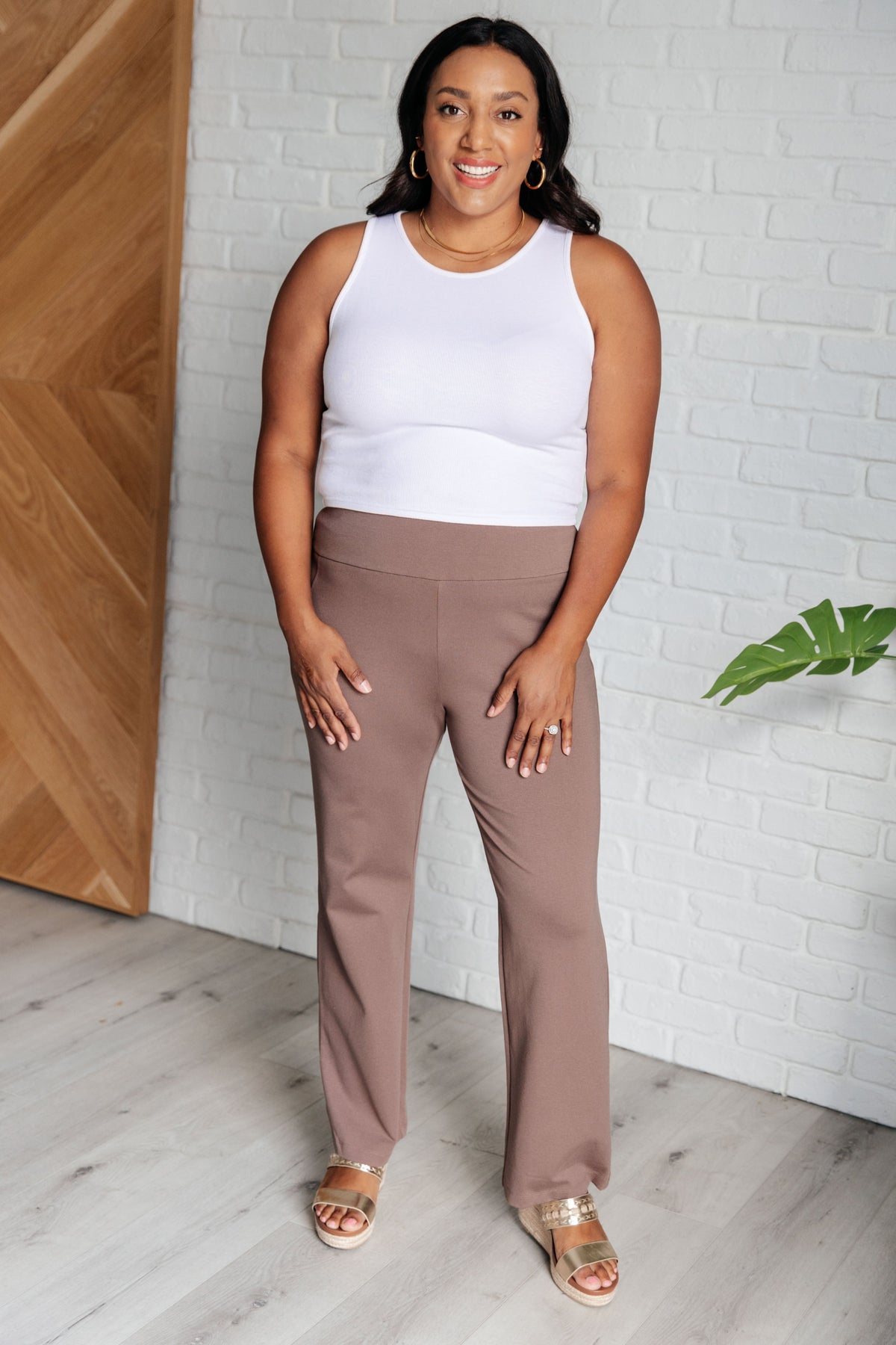 Magic Straight Pants in Dark Mocha - KaraMarie