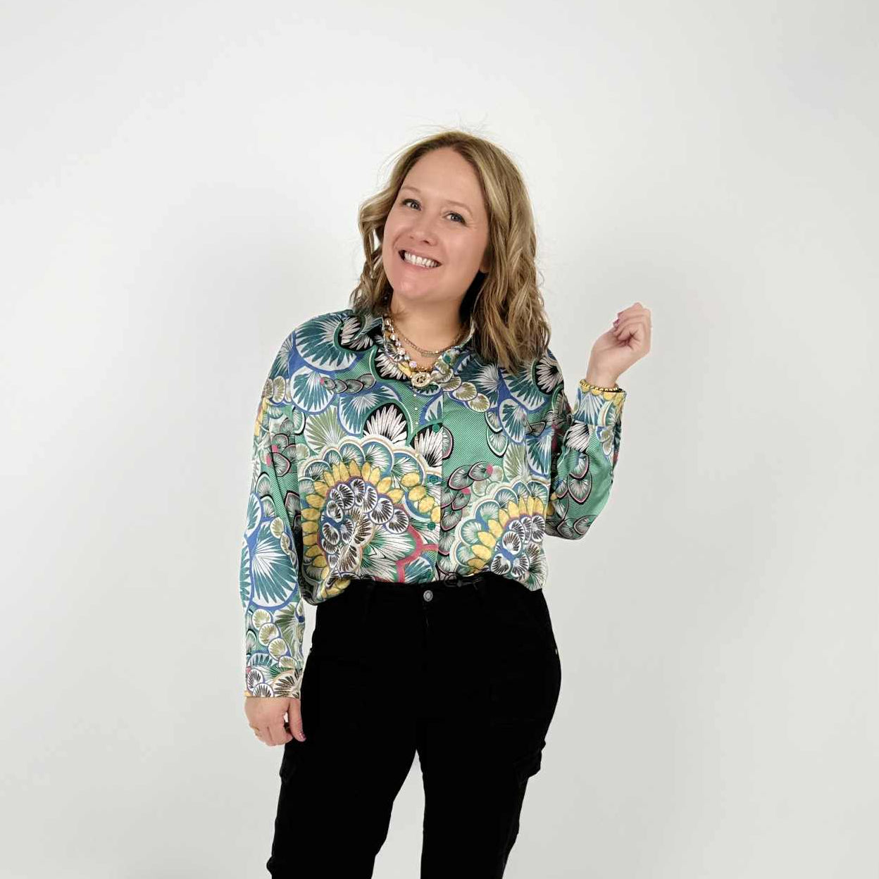 PINK DOORBUSTER! Geo Bloom Blouse {S-3X} - KaraMarie