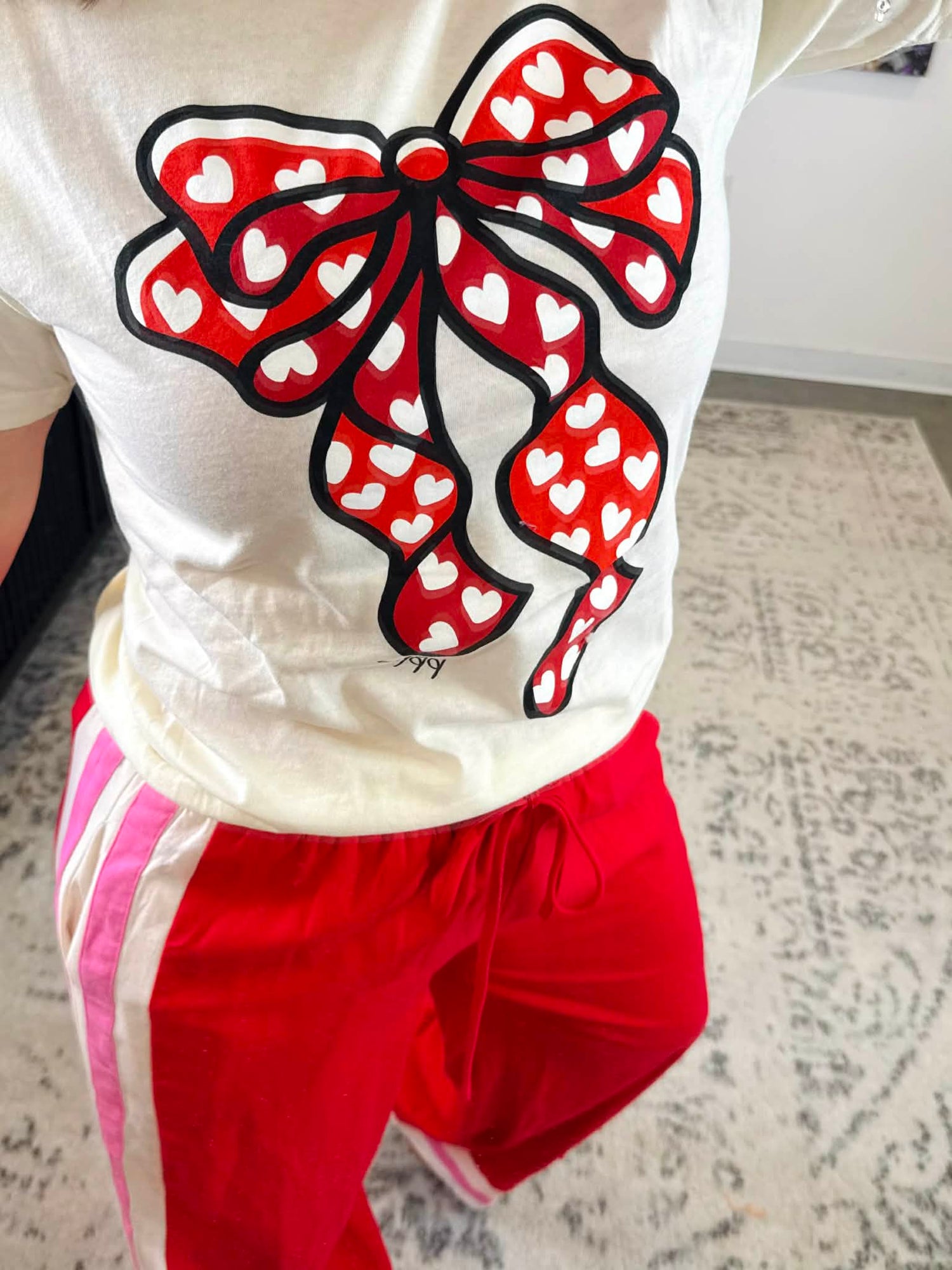 Heart Bow Graphic Tee {S-2X}