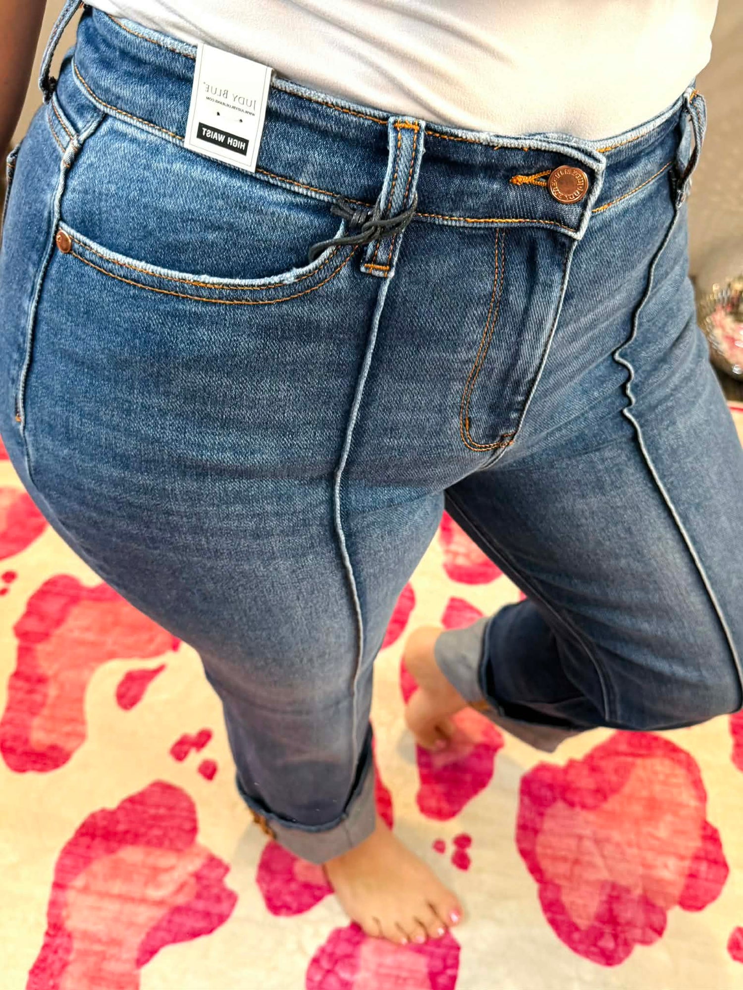 Judy Blue Signature Line Cuffed Straight Jeans {1-22W}