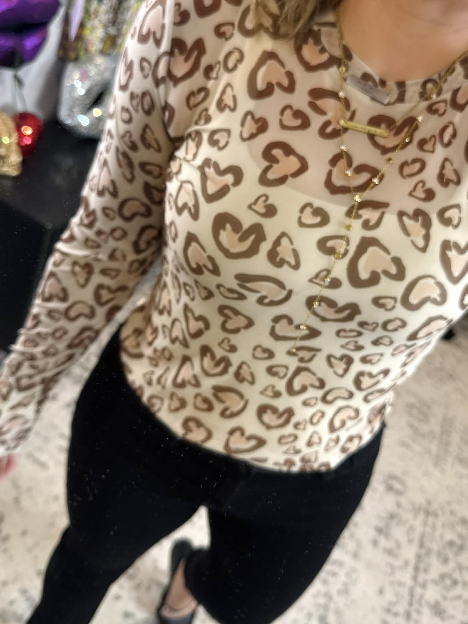 BLAKELEY Dress It Up Mesh Tops in Cheetah Hearts {S/M-2X} - KaraMarie