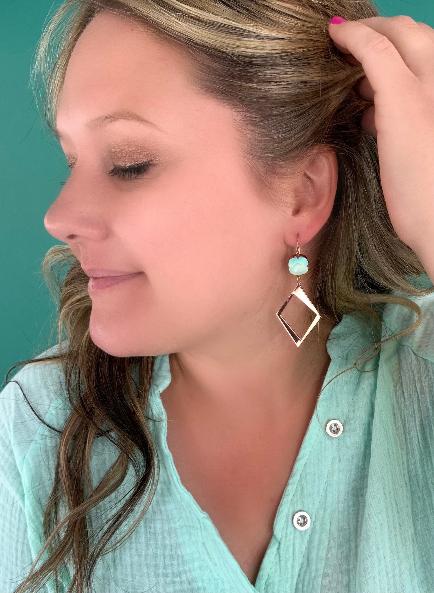 Minty Wonder Rose Gold Drop Earring