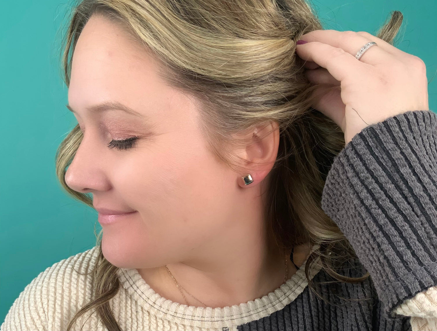 8mm Imperial Post Earring in Light Metallic Gold