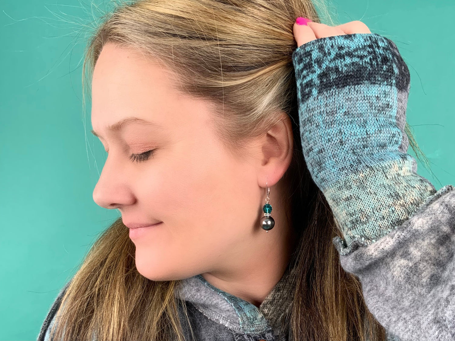 Simple Drop Earring in Teal/Grey