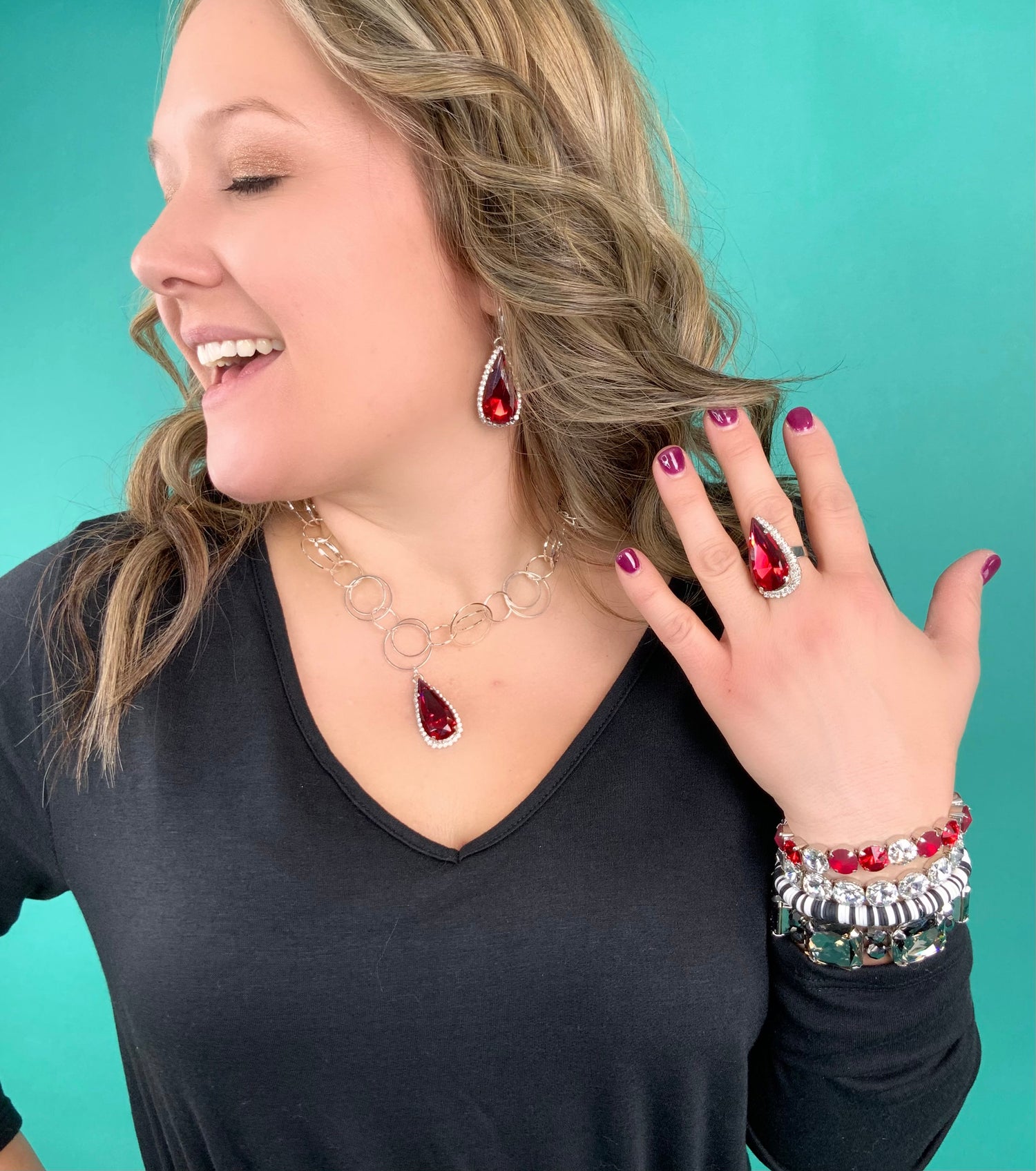 Loopy Statement Pendant Necklace in Scarlet - KaraMarie