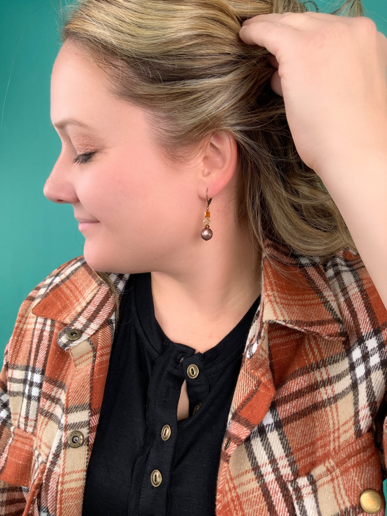 Come Around Simple Drop Earring
