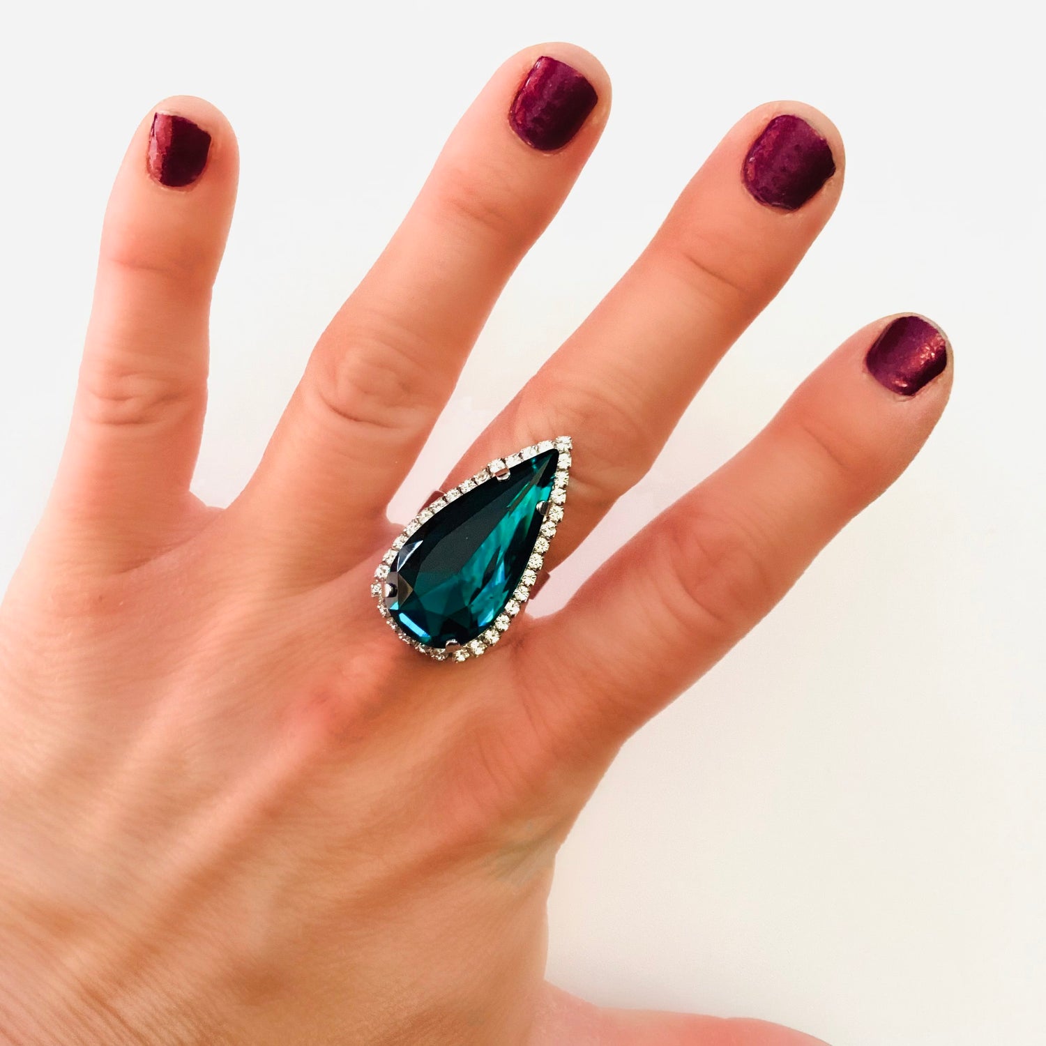 Long Daisy Teardrop Ring in Emerald