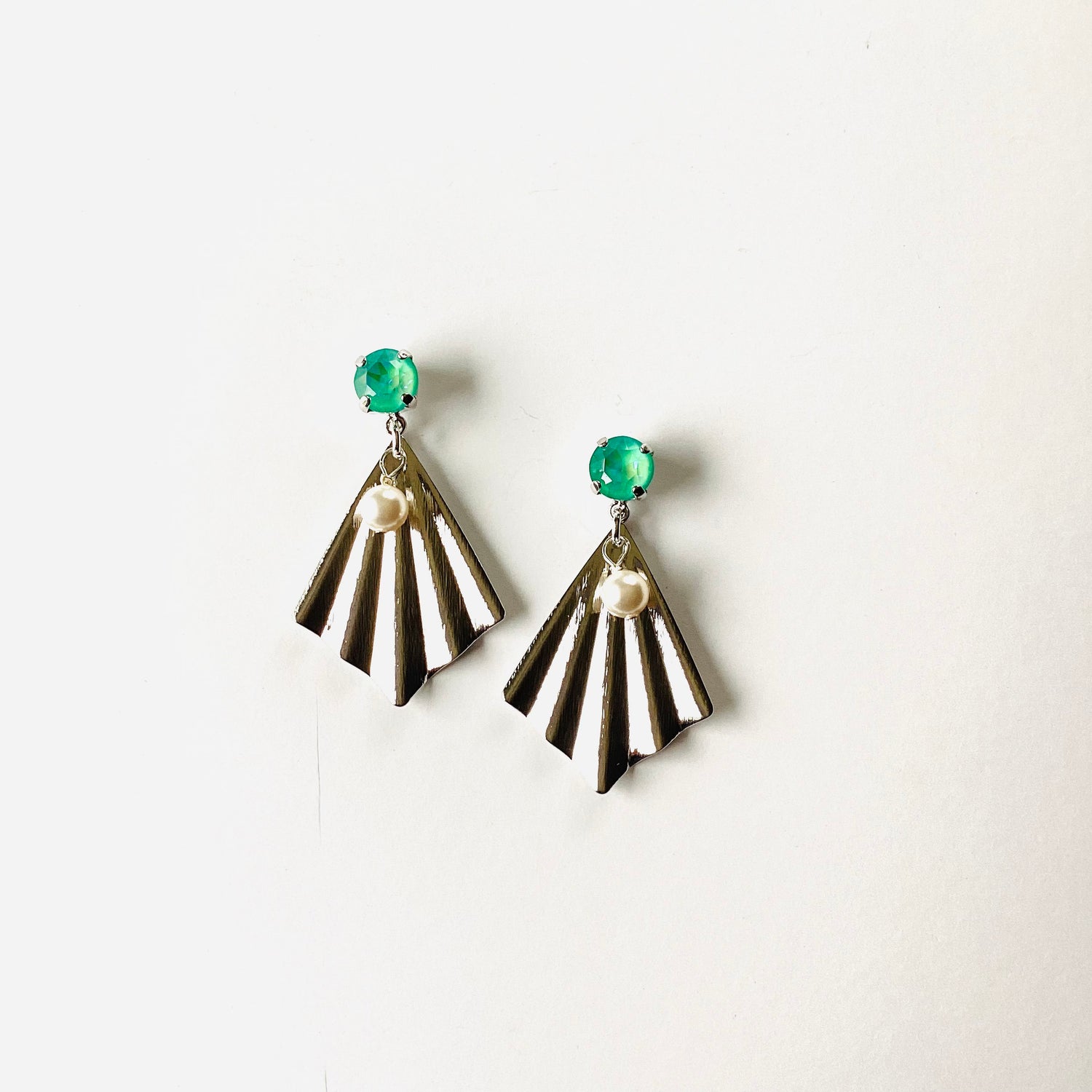Shell Pendant Earrings in Mermaid - KaraMarie