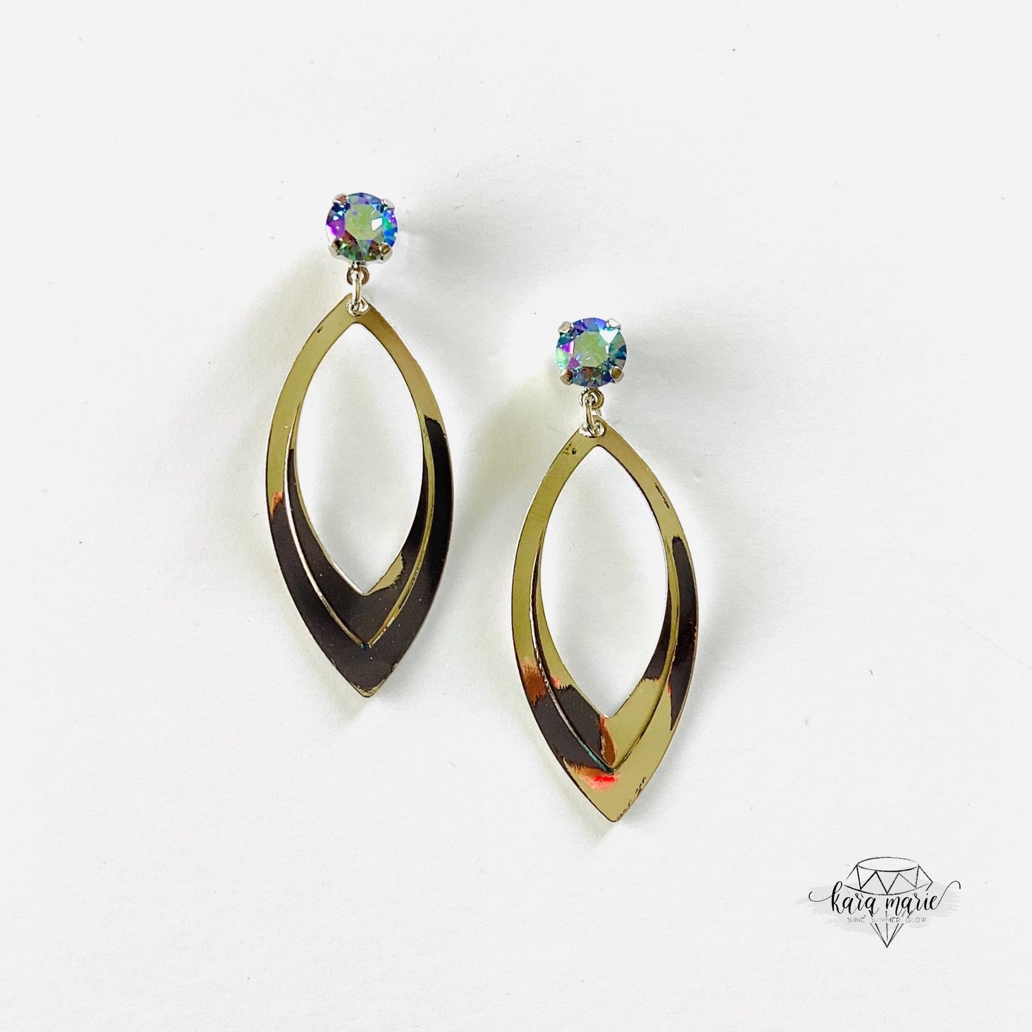 Simple Petal Earrings in Light Sapphire AB