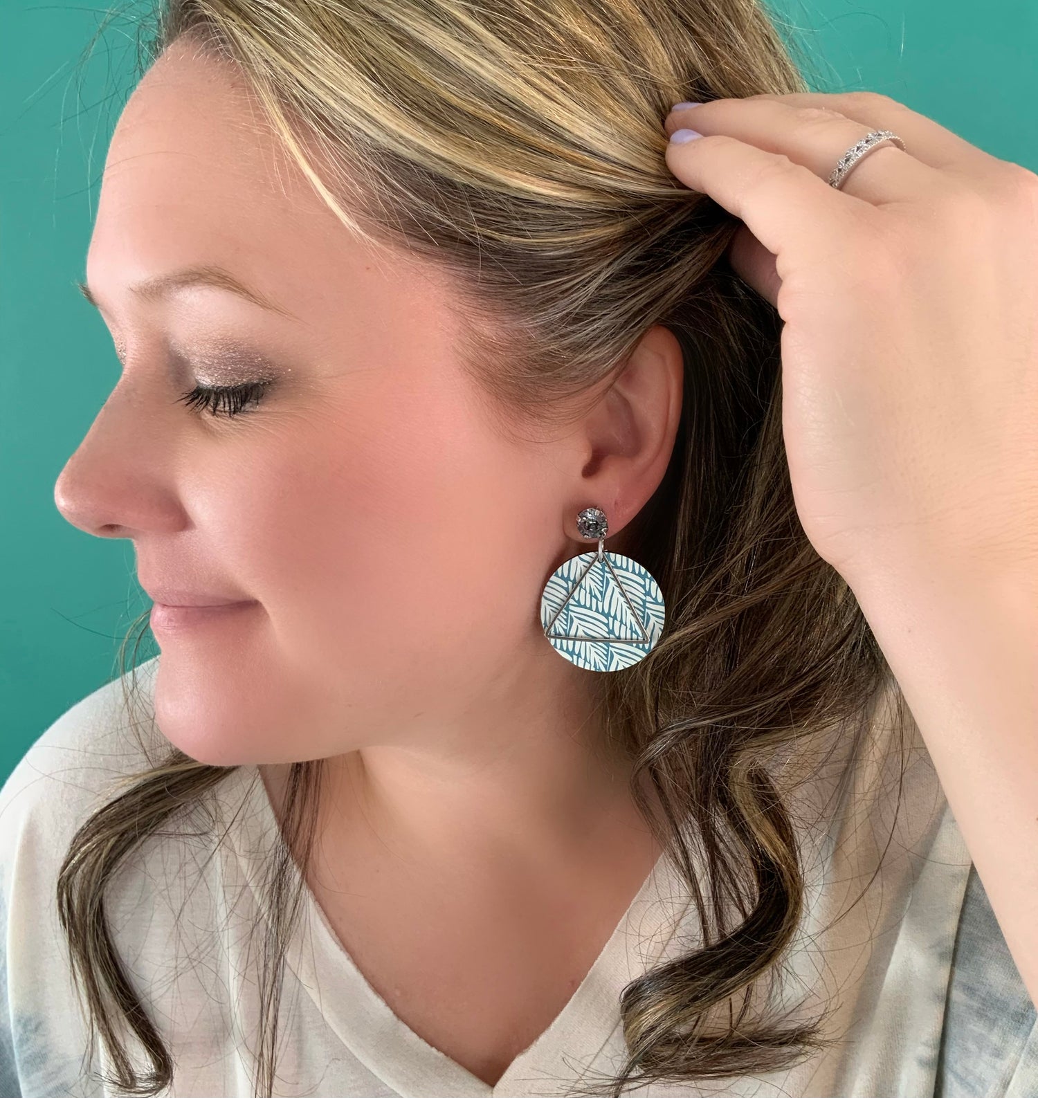 Never Felt So Beautiful Palm Earrings - KaraMarie
