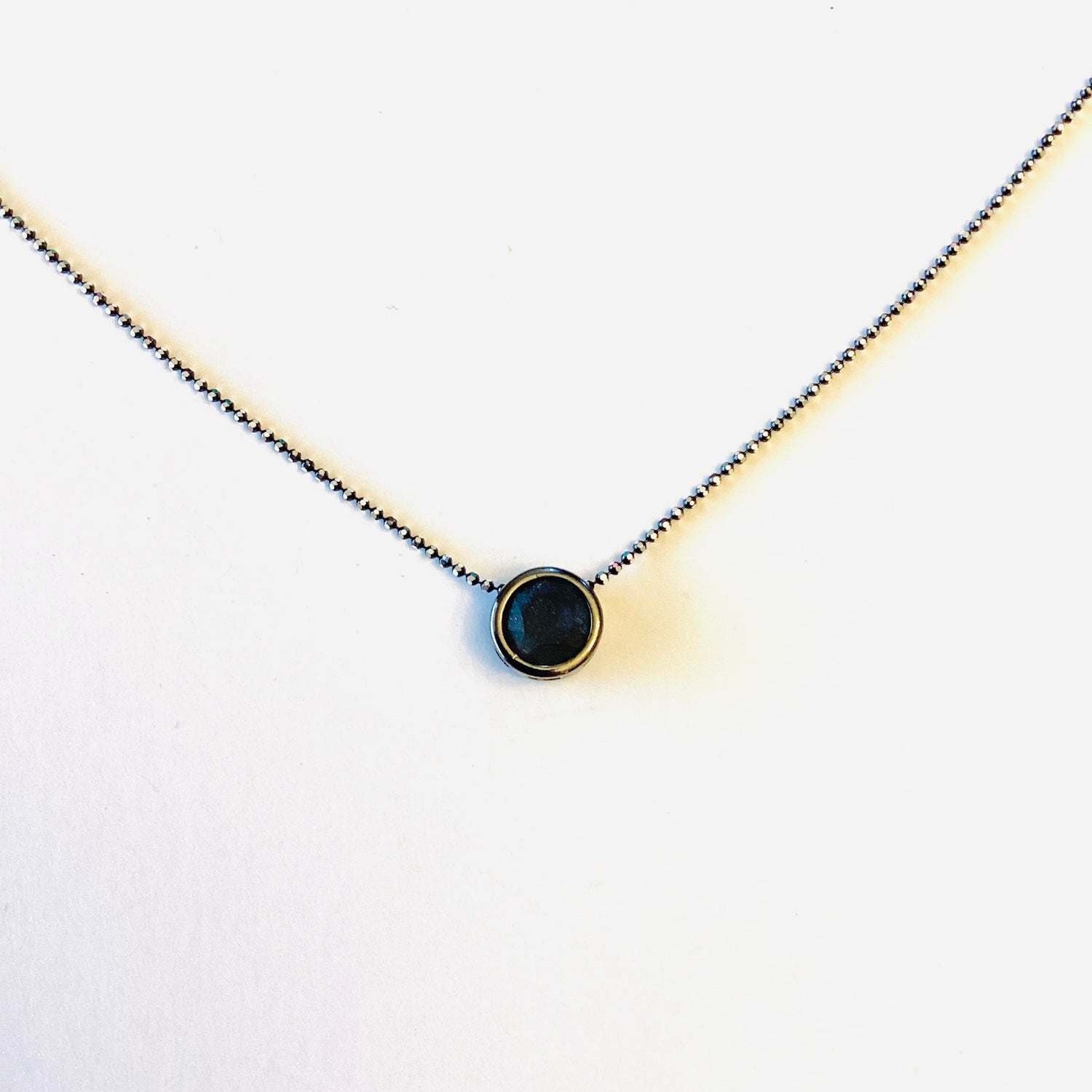 Simple Pendant Slide Necklace in Graphite Matte