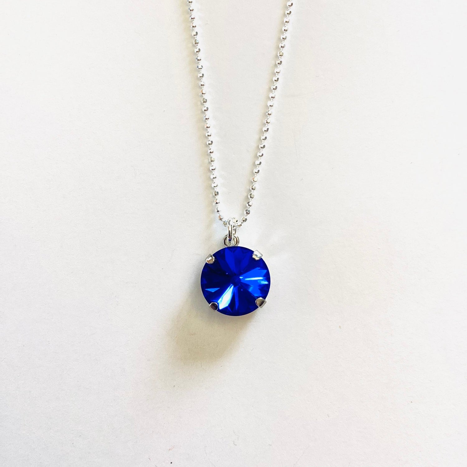 12mm Rivoli Pendant Necklace in Majestic Blue