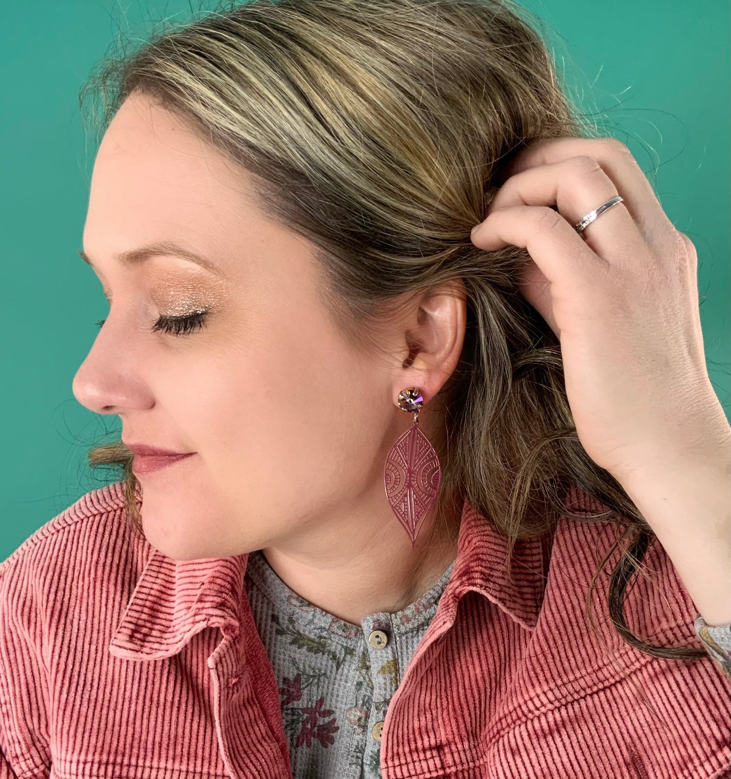 Mauve Filigree Leaf Drop Earring - KaraMarie