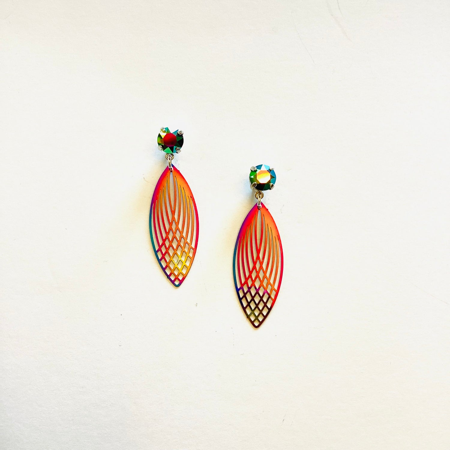 Oil Slick Filigree Earrings in Metallic Medium Vitrail