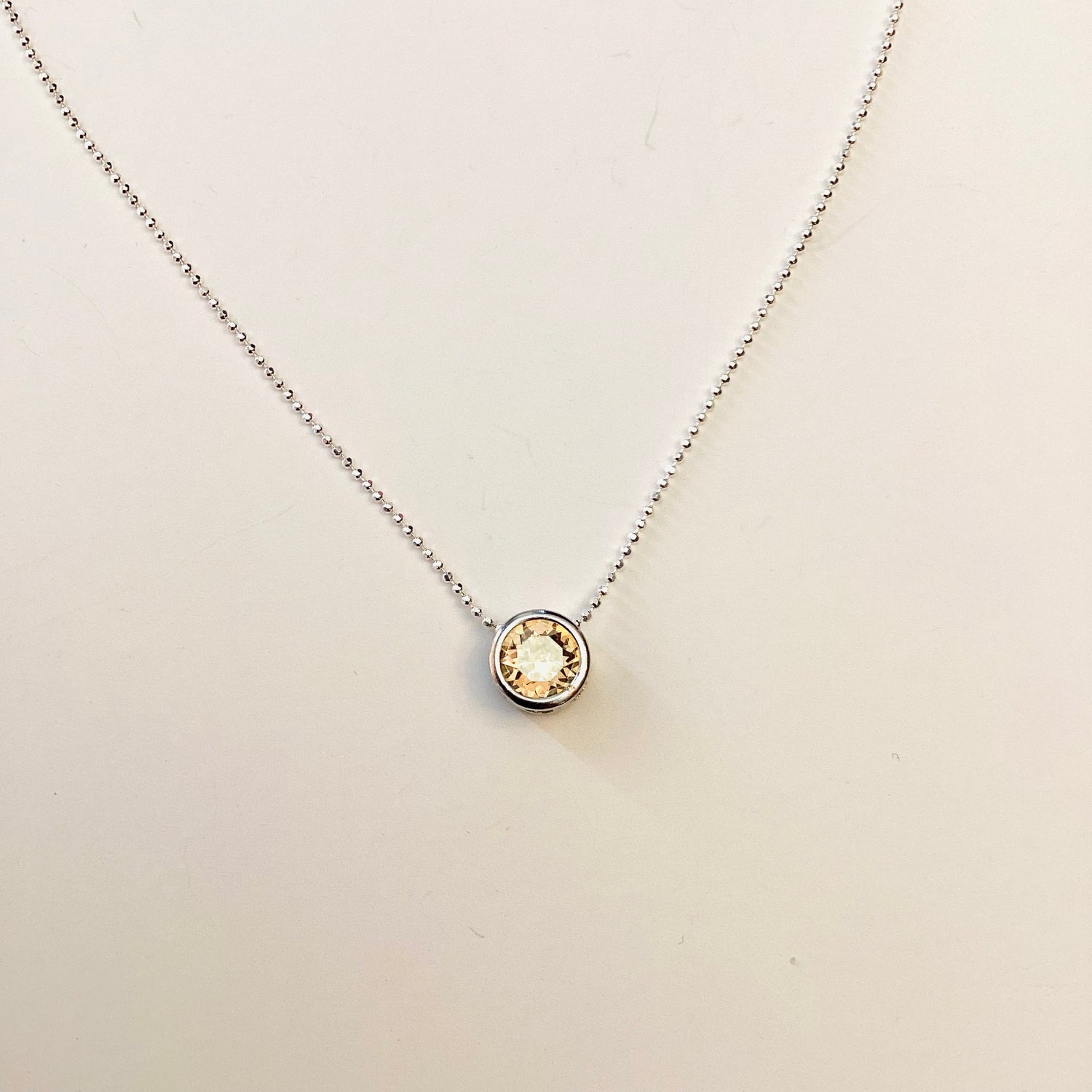 Simple Pendant Slide Necklace in Golden Shadow