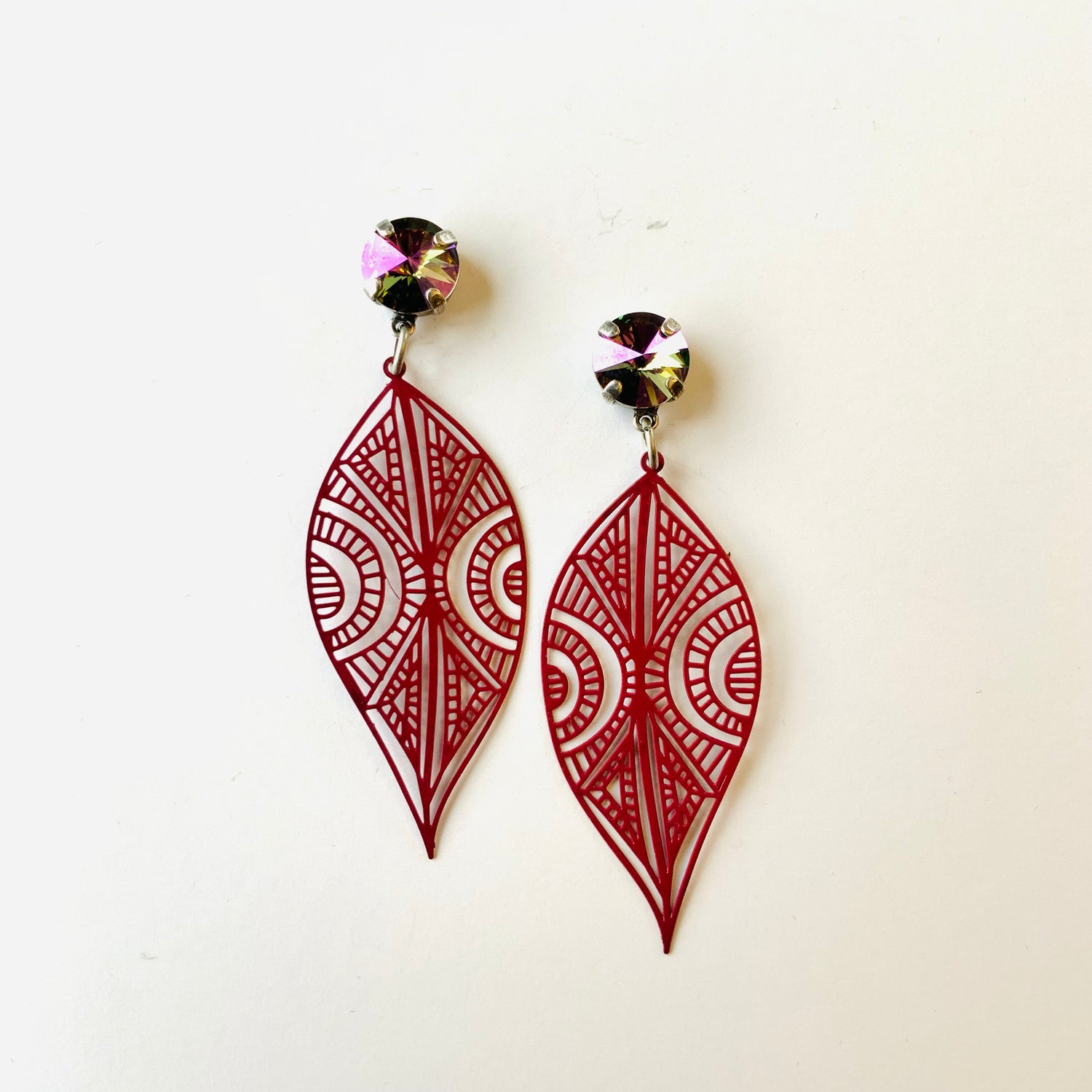 Mauve Filigree Leaf Drop Earring - KaraMarie