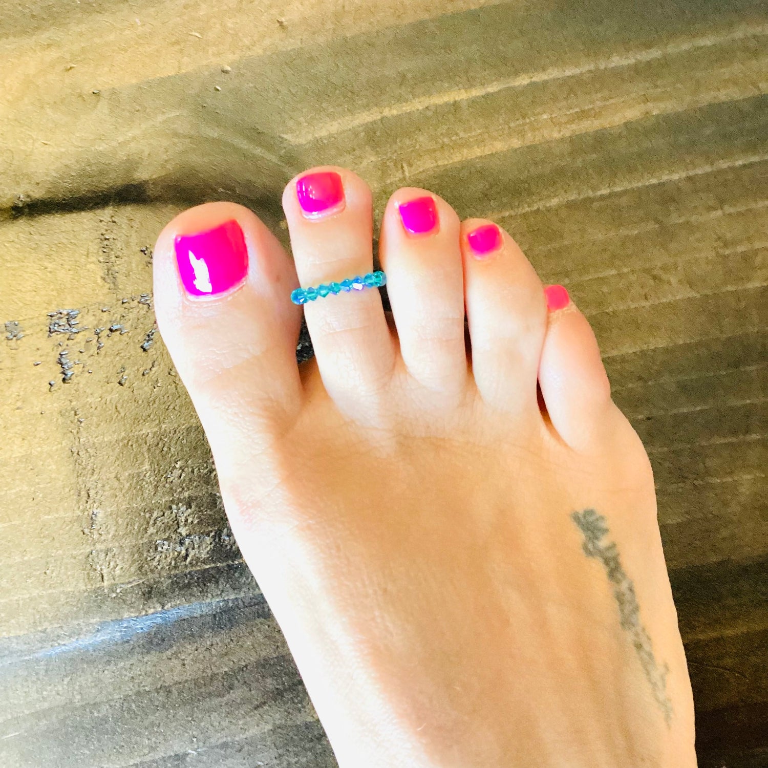 Sparkly Toe Rings {Multiple Colors!}