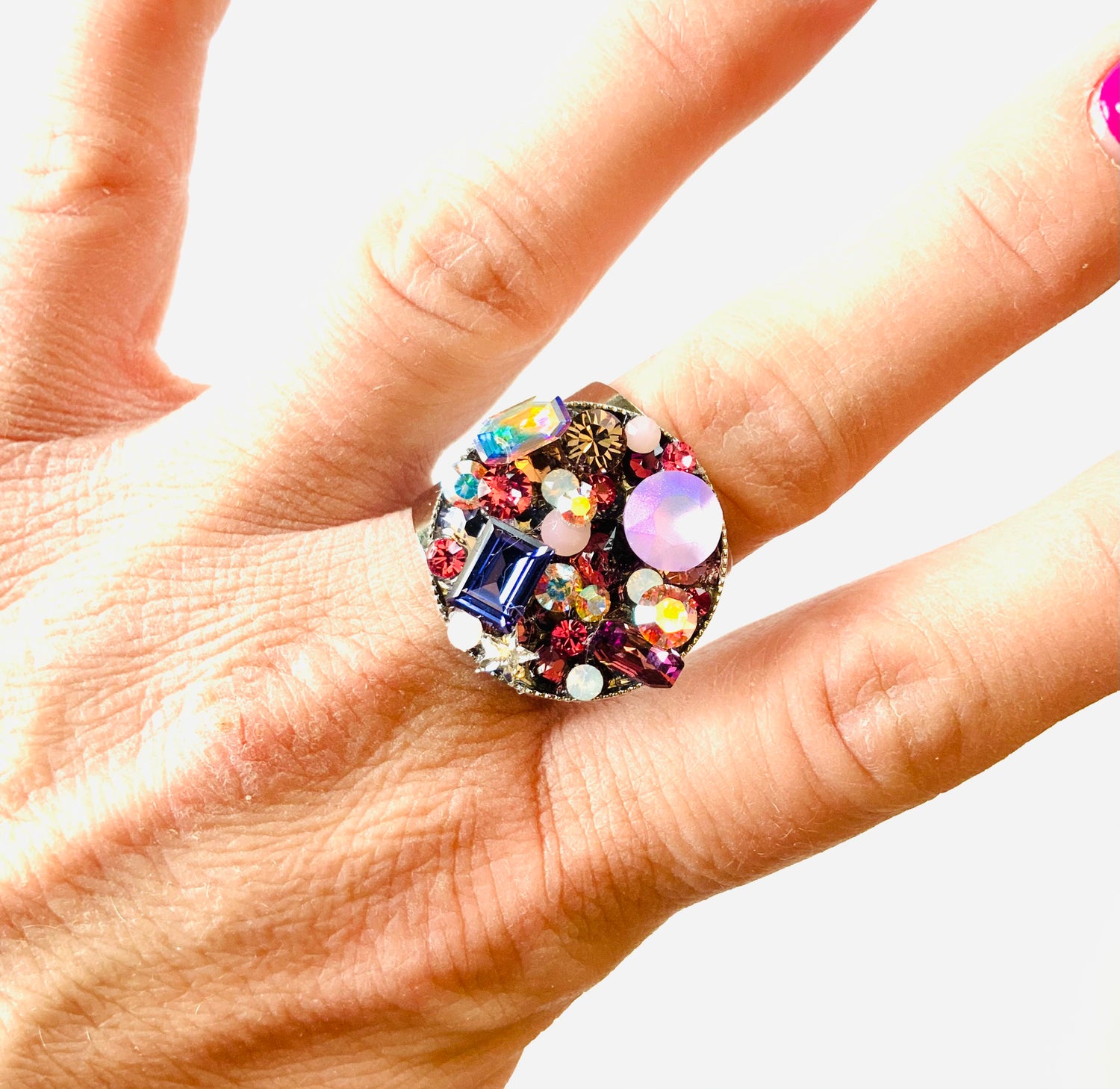 Treasure Chest Round Ring featuring Violet Pastel