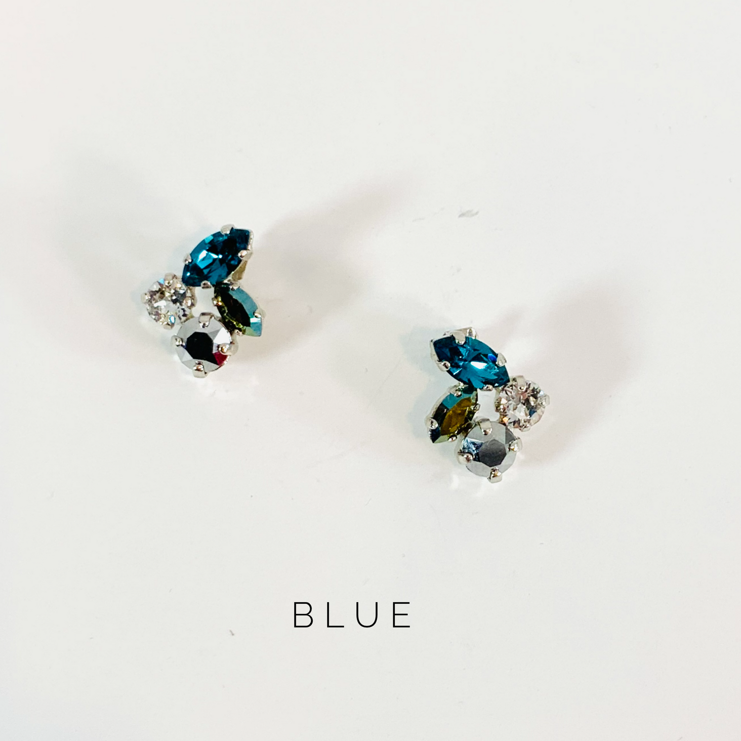 Cluster Leaf Earring